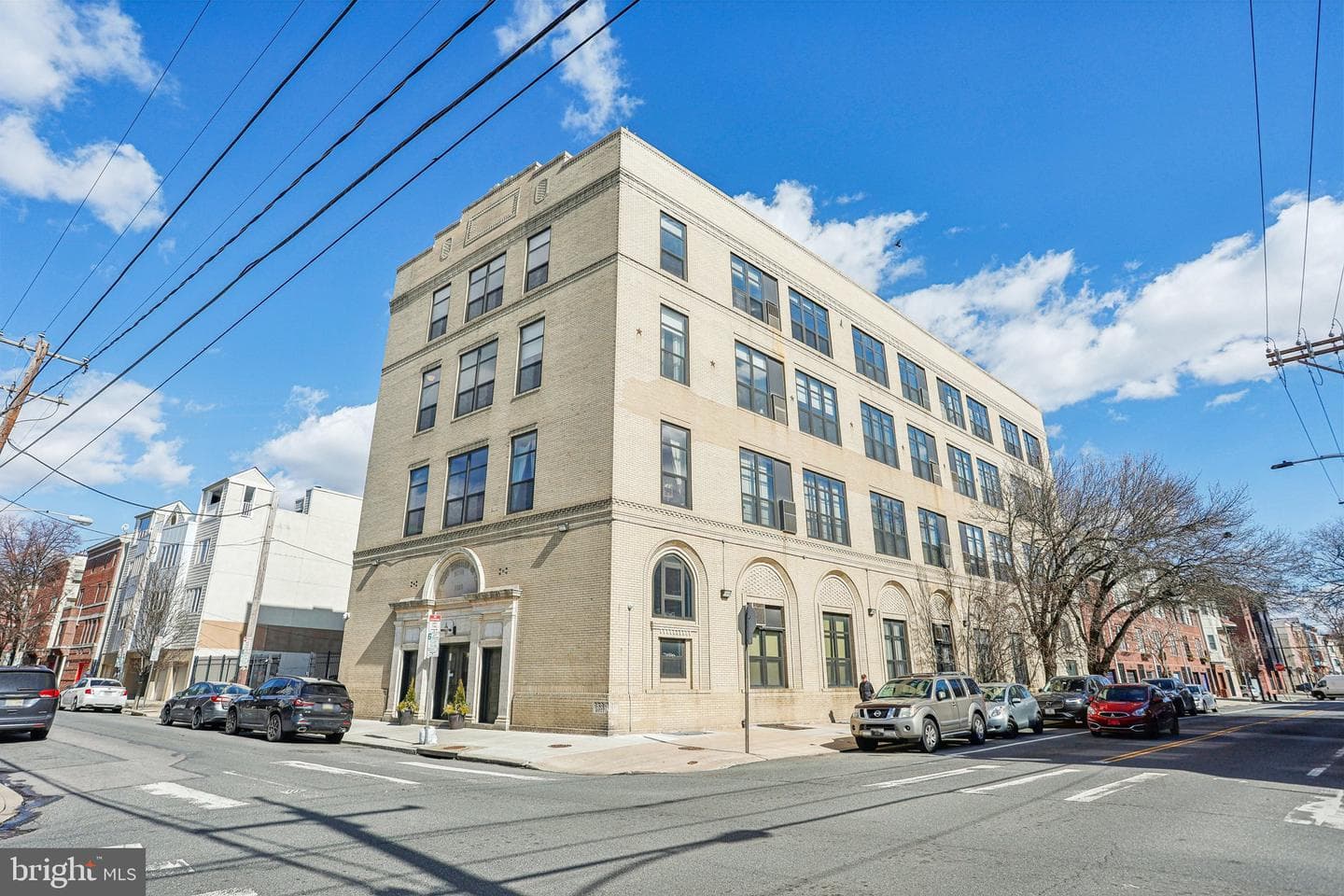 849 S 7th #4d photo 1