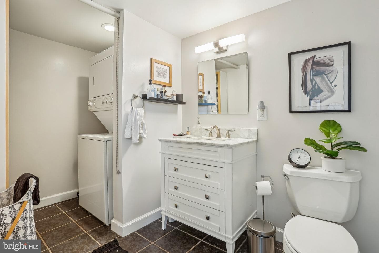 849 S 7th #4d photo 23