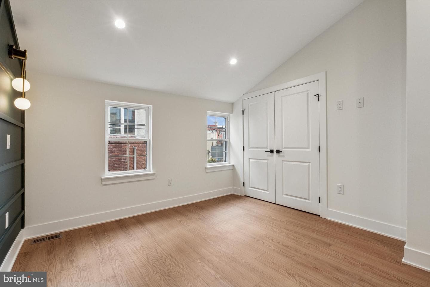 1529 Earl Street photo 13