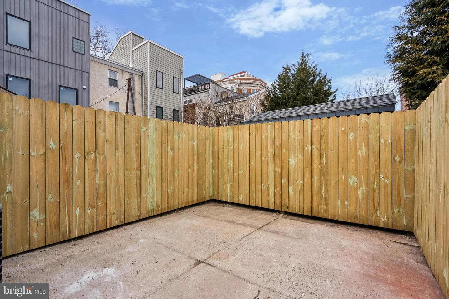 1529 Earl Street photo 9