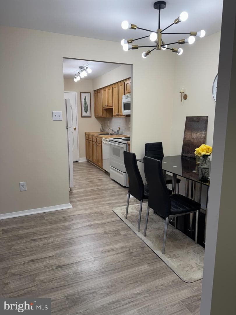 7600 E Roosevelt Boulevard #206 photo 4