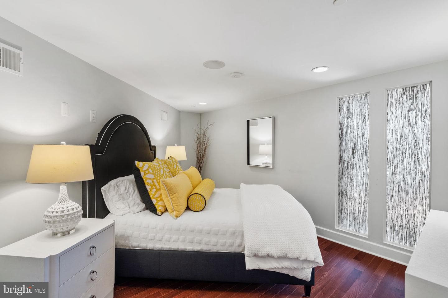 2200 Arch Street #1205 photo 11