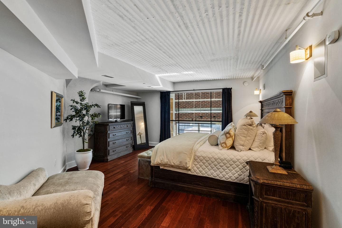 2200 Arch Street #1205 photo 19