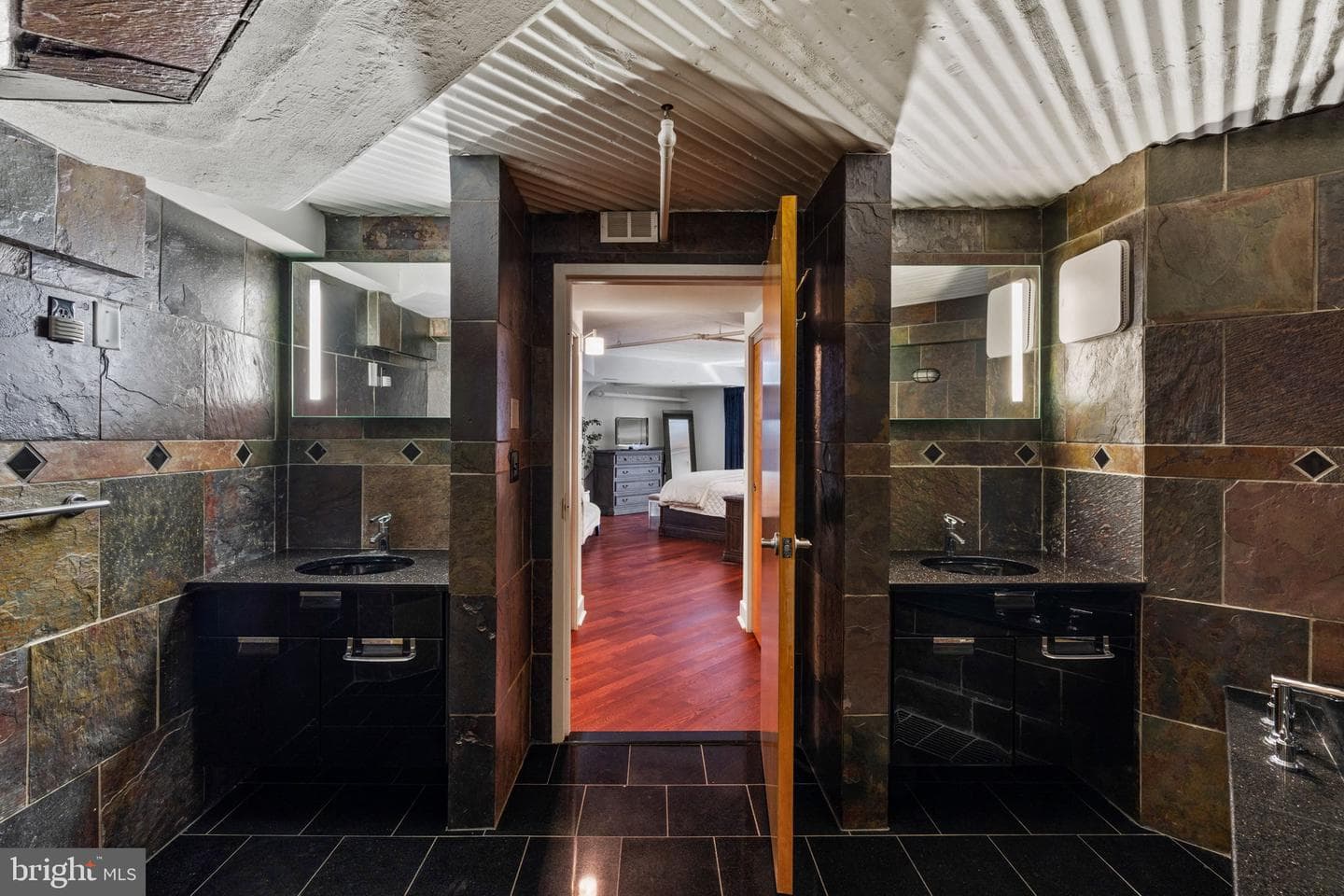 2200 Arch Street #1205 photo 22