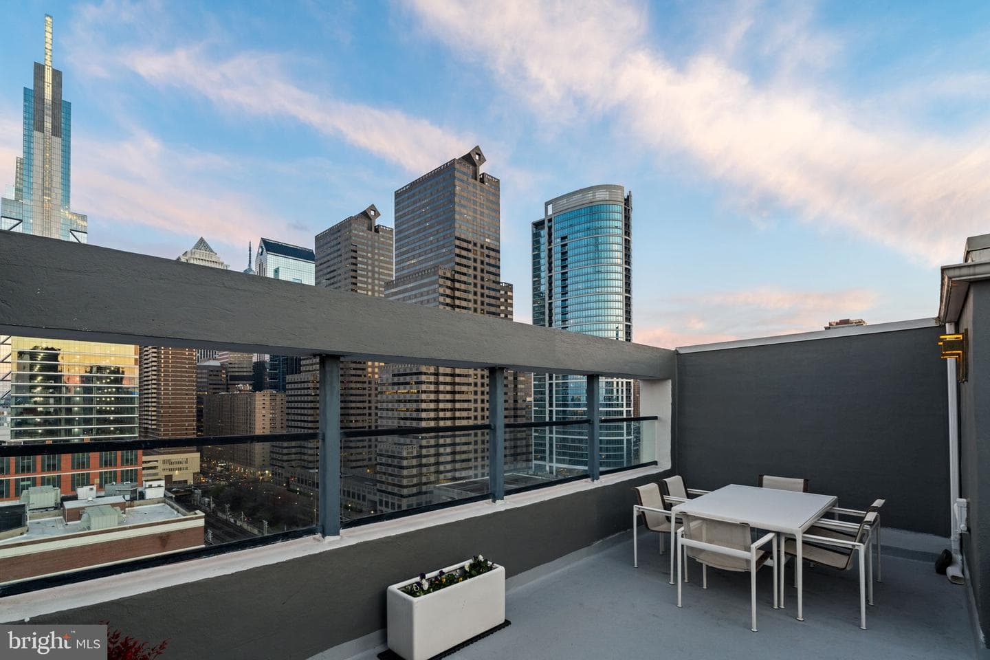 2200 Arch Street #1205 photo 33