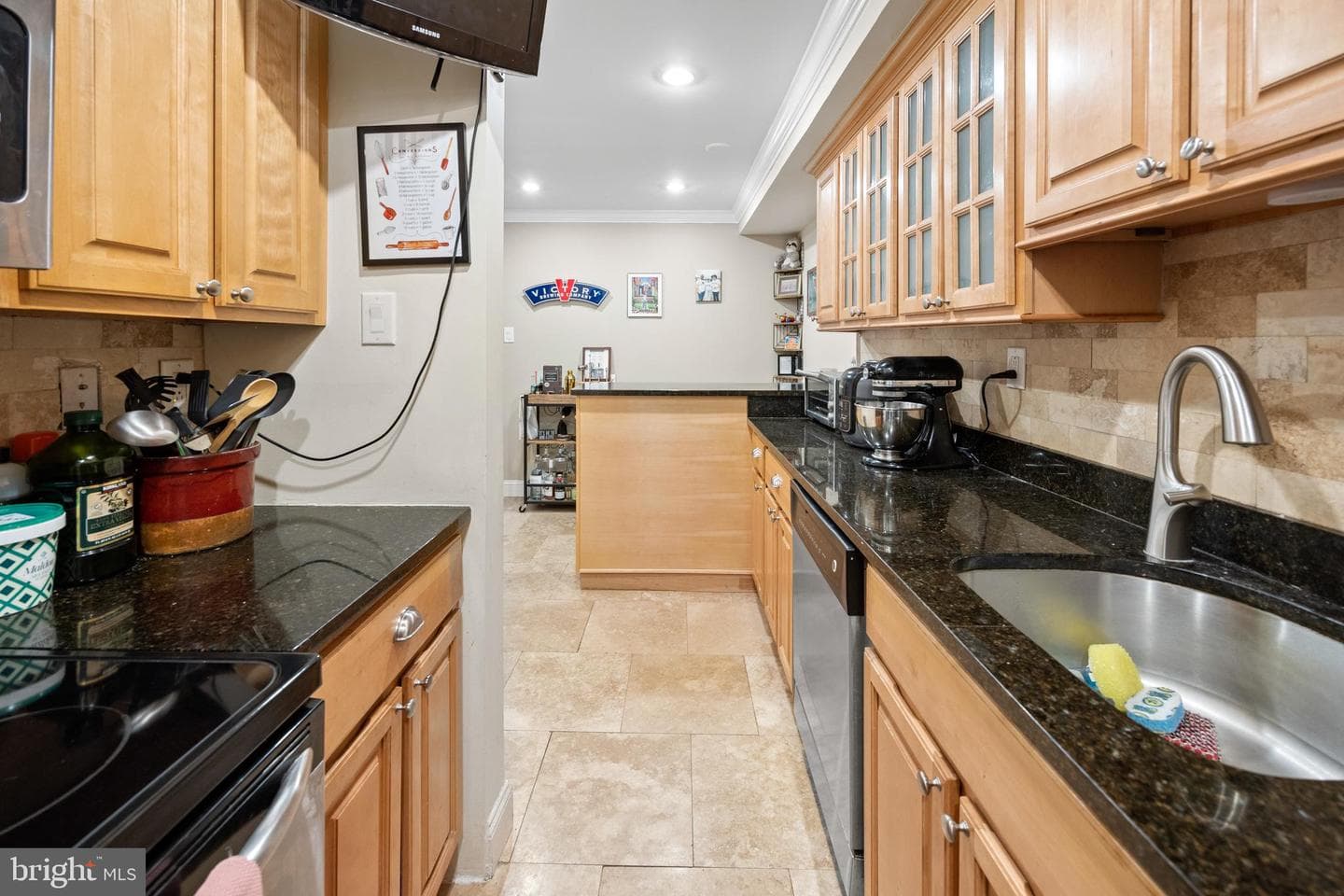 1712 Wallace Street #102 photo 19