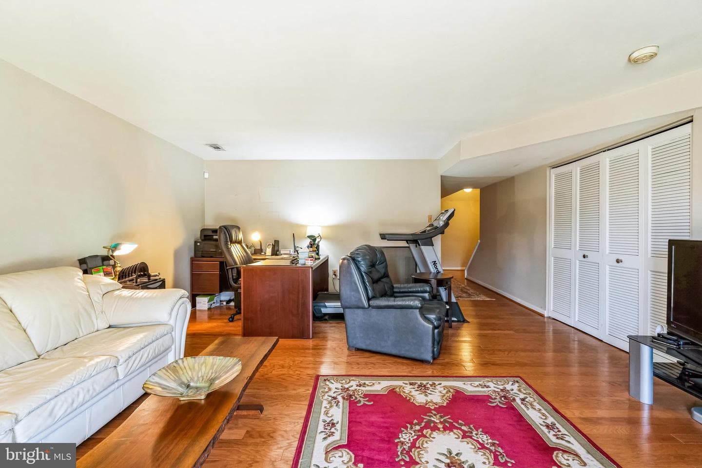 9124 Ayrdalecrescent Street photo 21