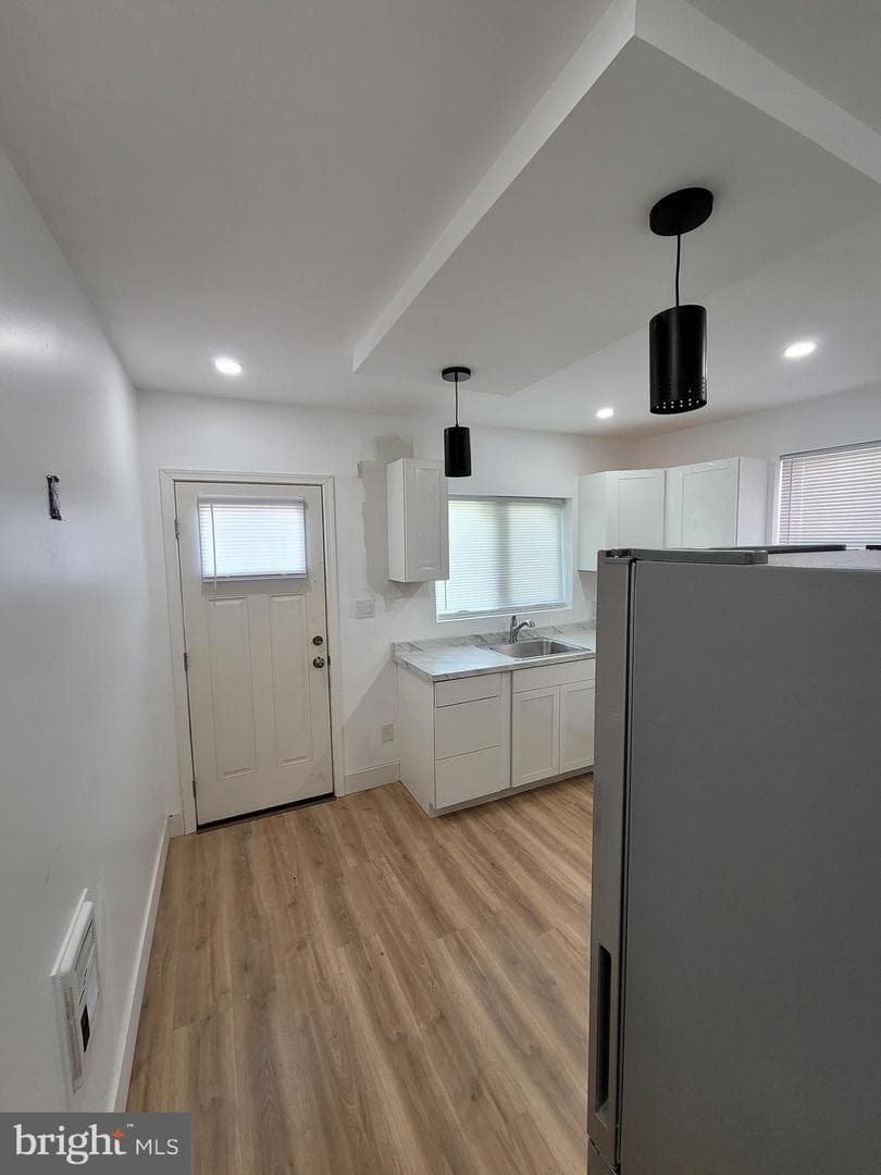 2125 Ruffner Street photo 5