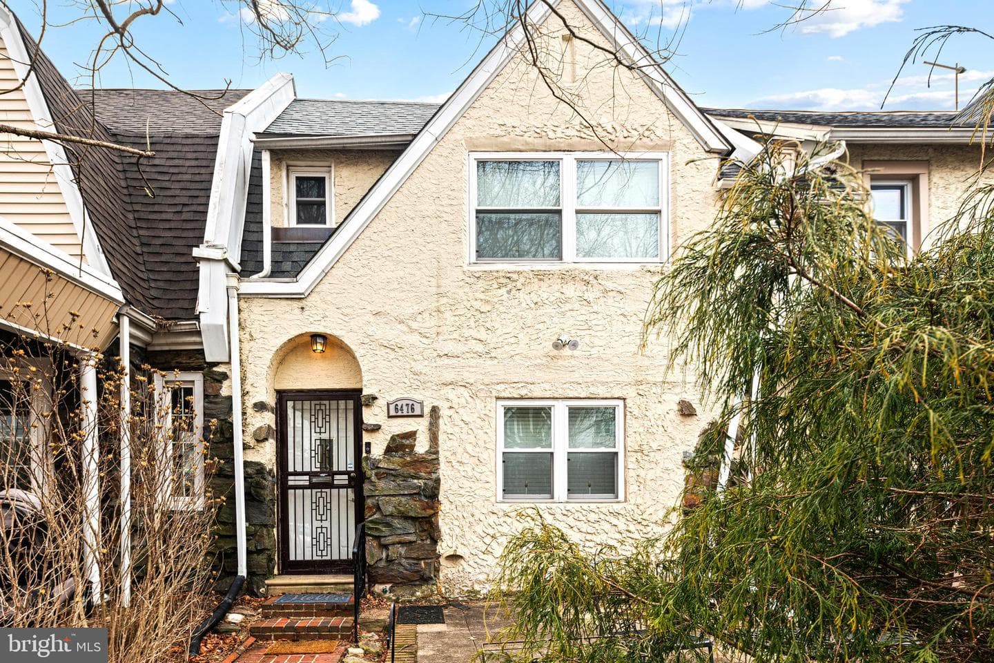 6476 Morris Park Road photo 1