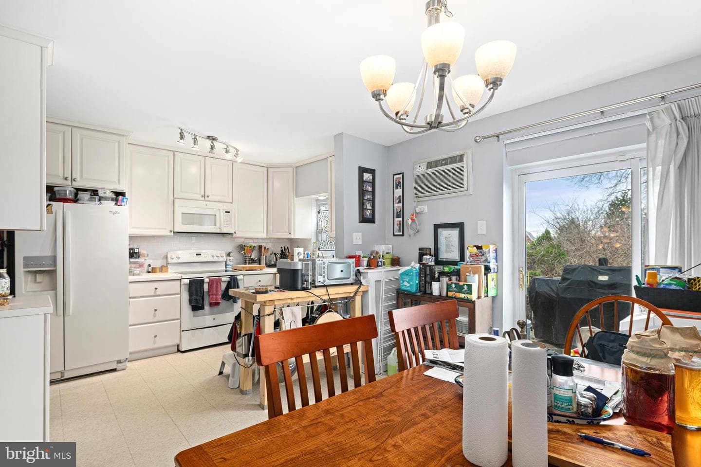6476 Morris Park Road photo 5