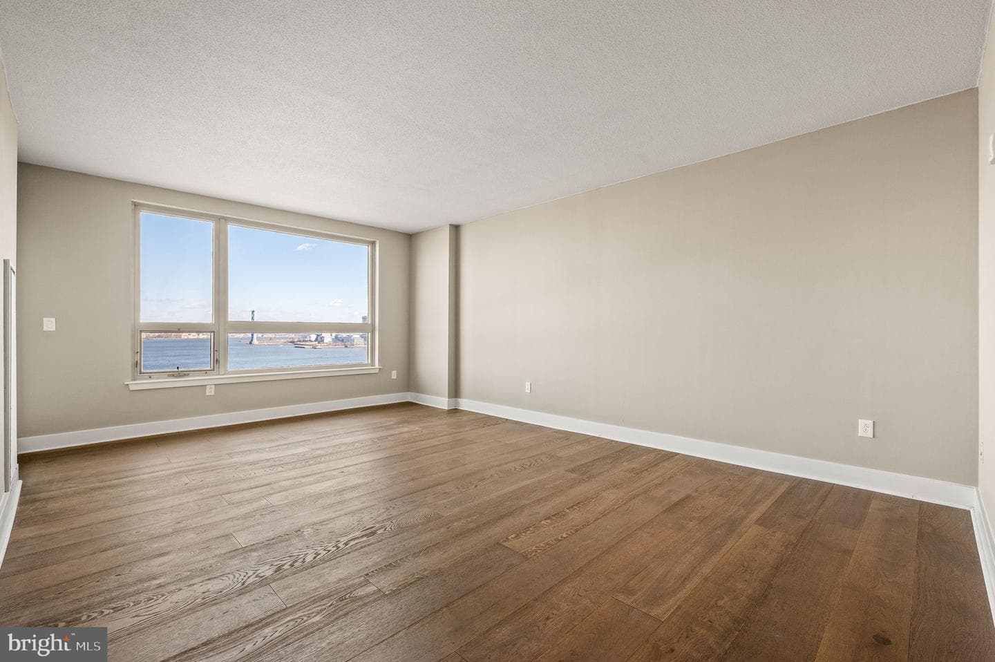 717 S Chris Columbus Boulevard #1214 photo 6