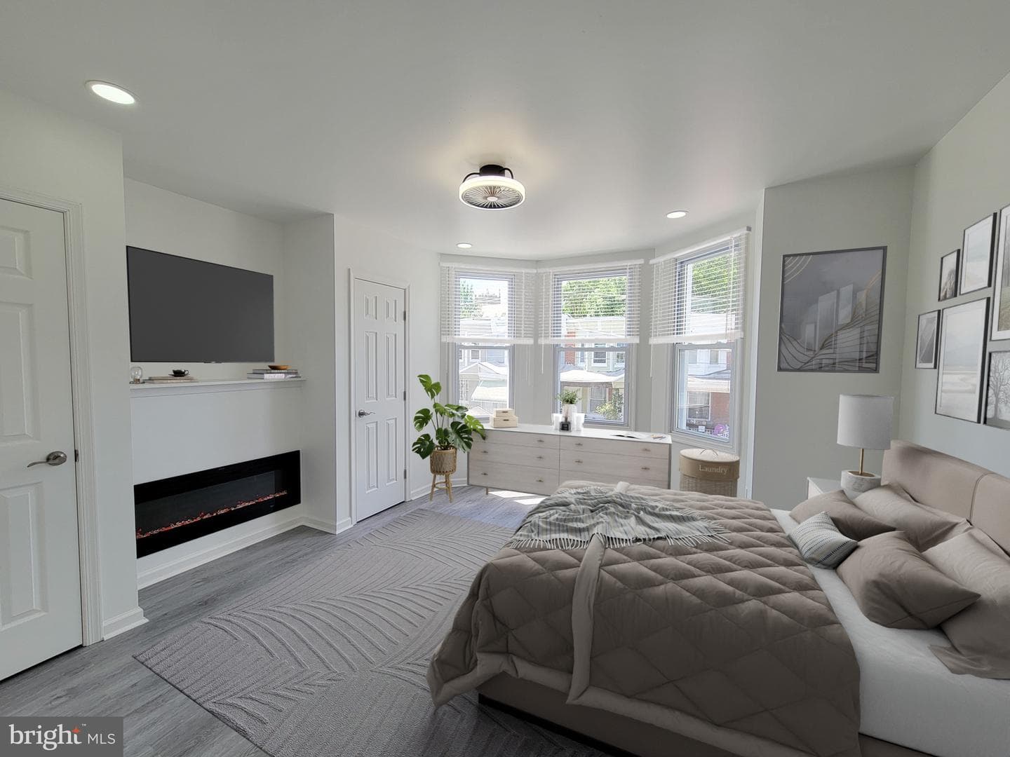64 E Hortter Street photo 9