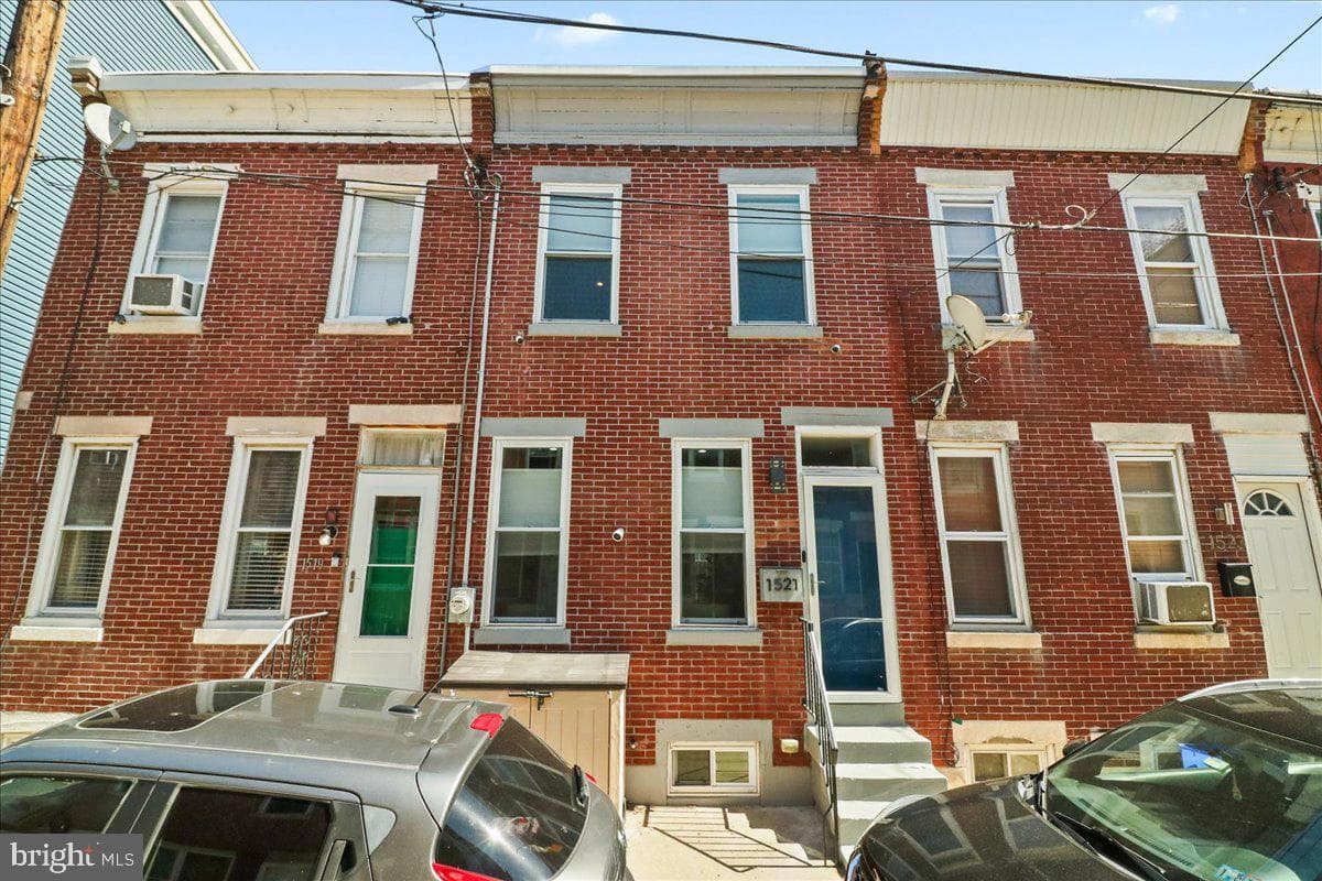 1521 S Capitol Street photo 2