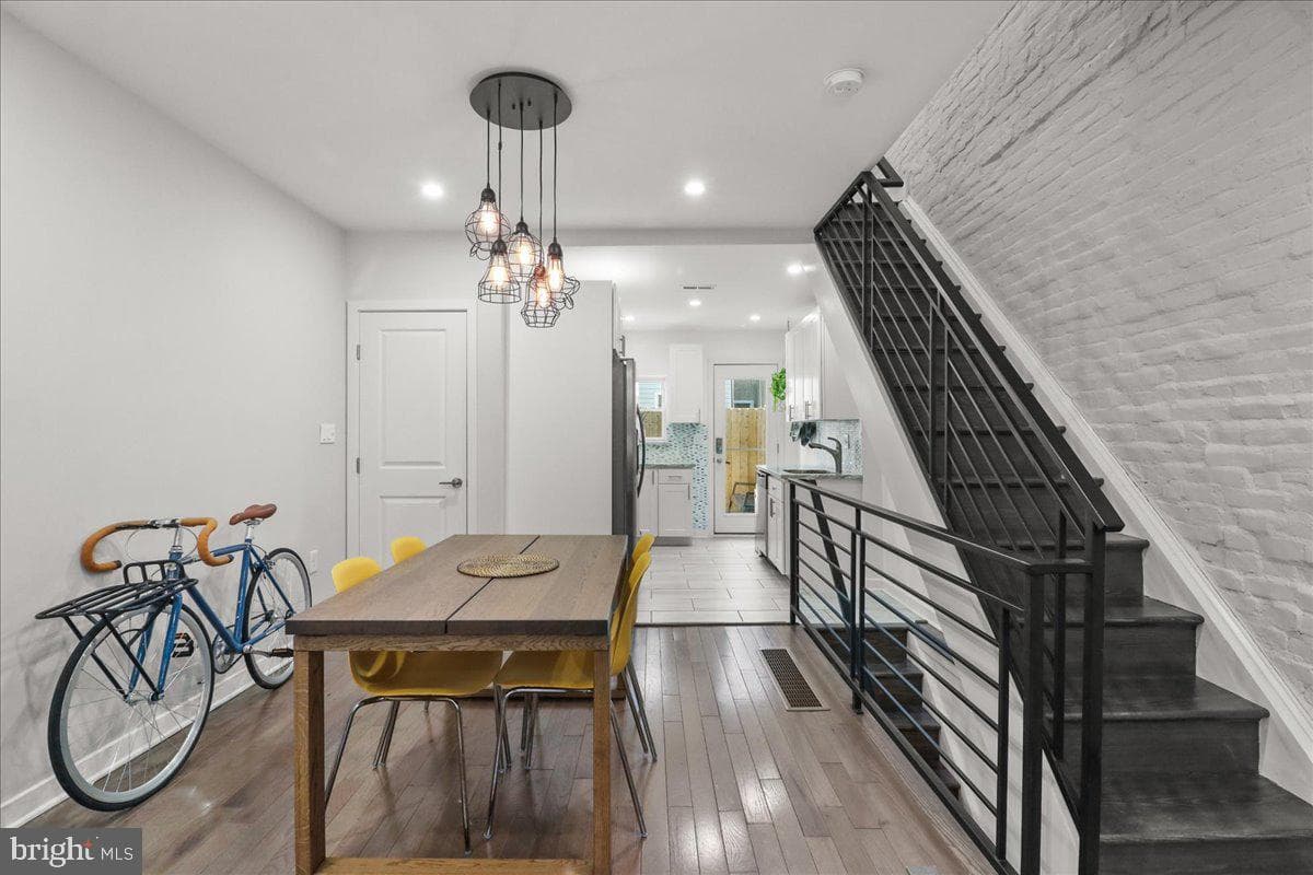 1521 S Capitol Street photo 9