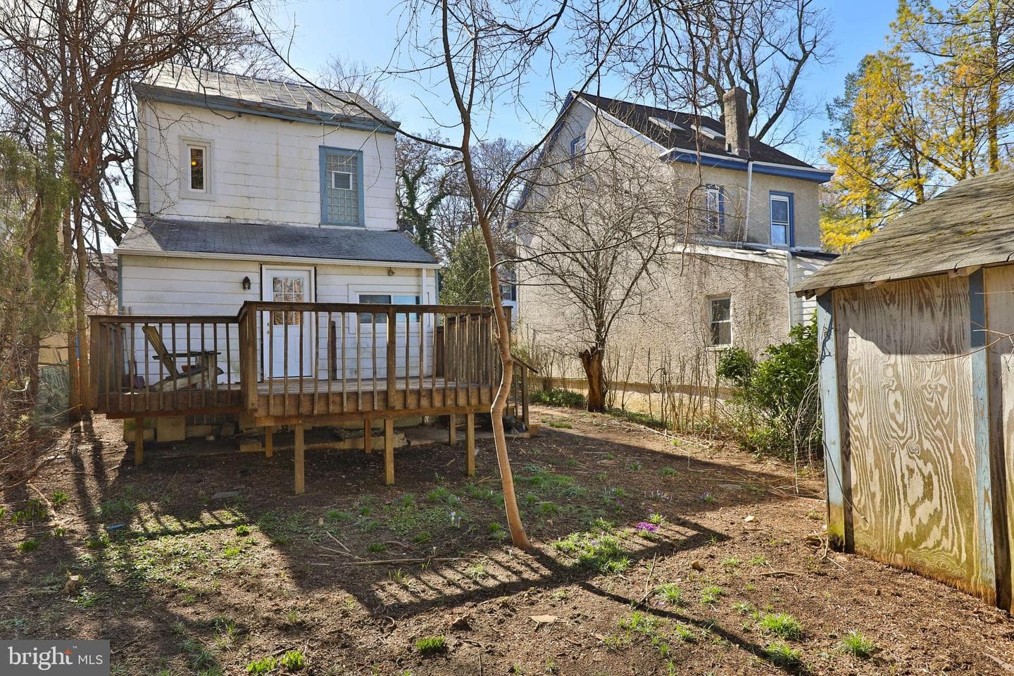 745 Hendren Street photo 28