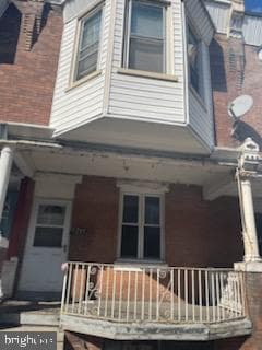 5717 Harmer Street photo 1