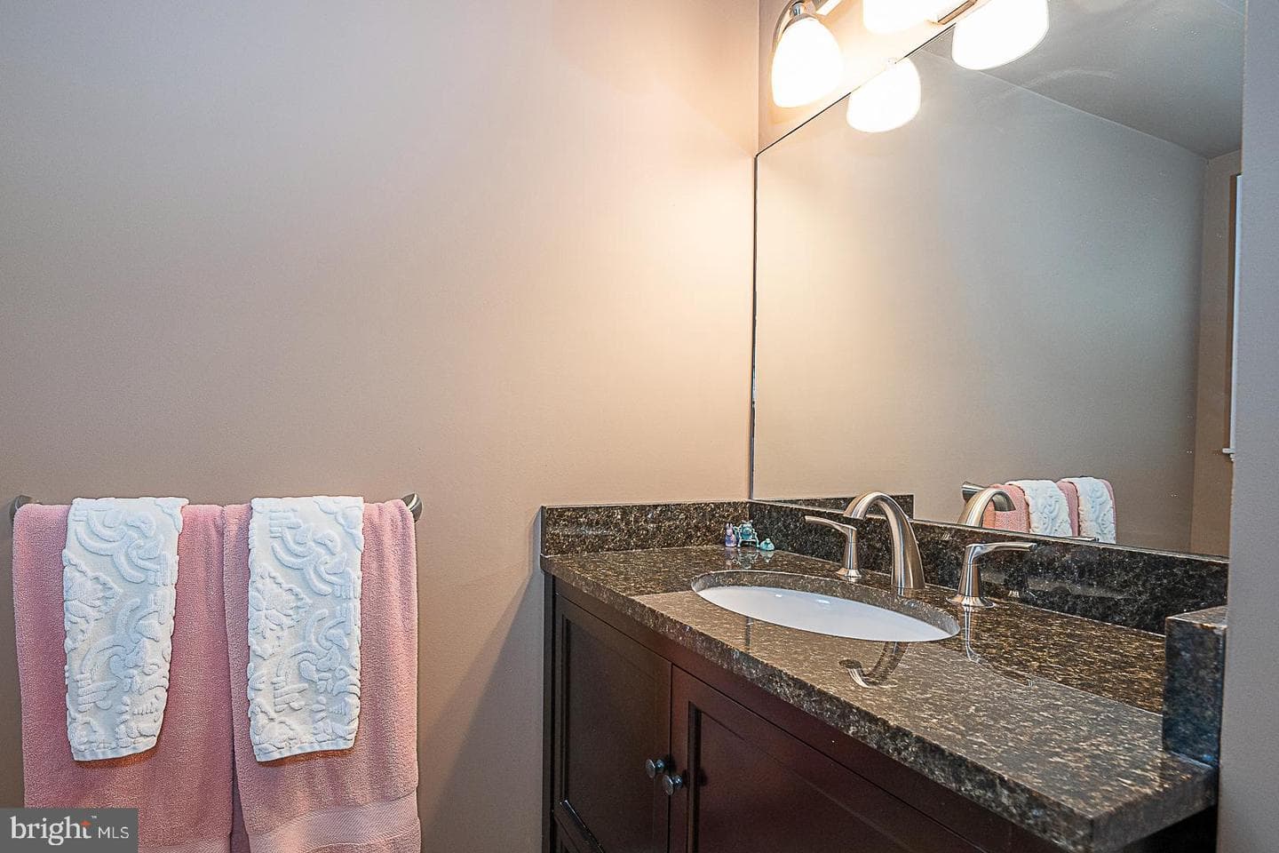 2317 Fairmount Avenue photo 27