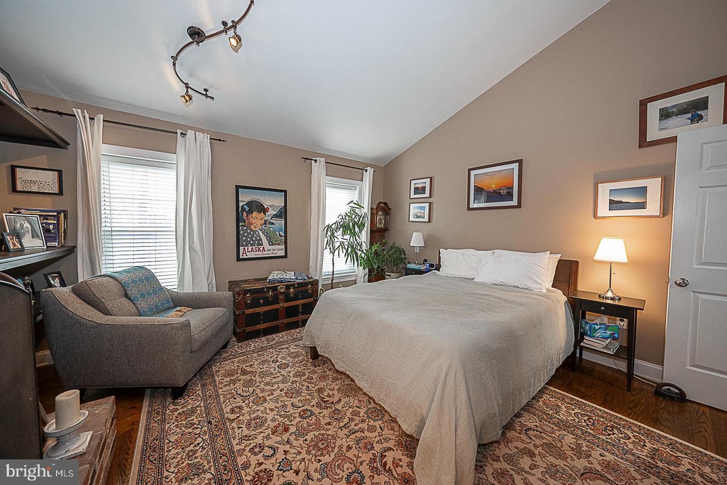 2317 Fairmount Avenue photo 37