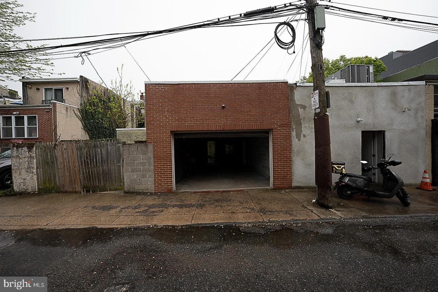 2317 Fairmount Avenue photo 45
