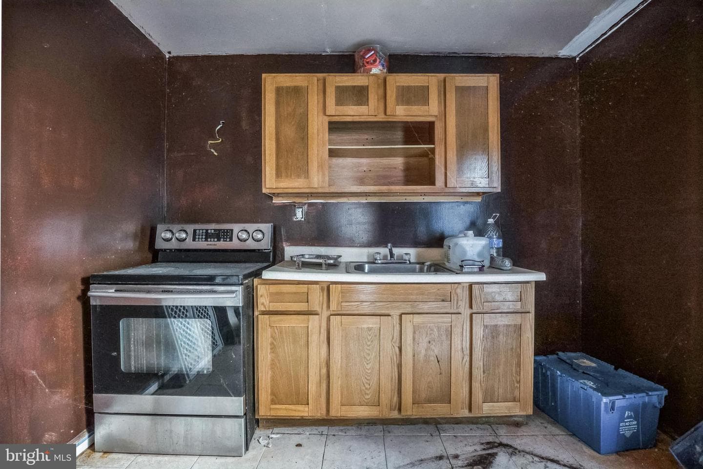 2122 E Birch Street photo 3