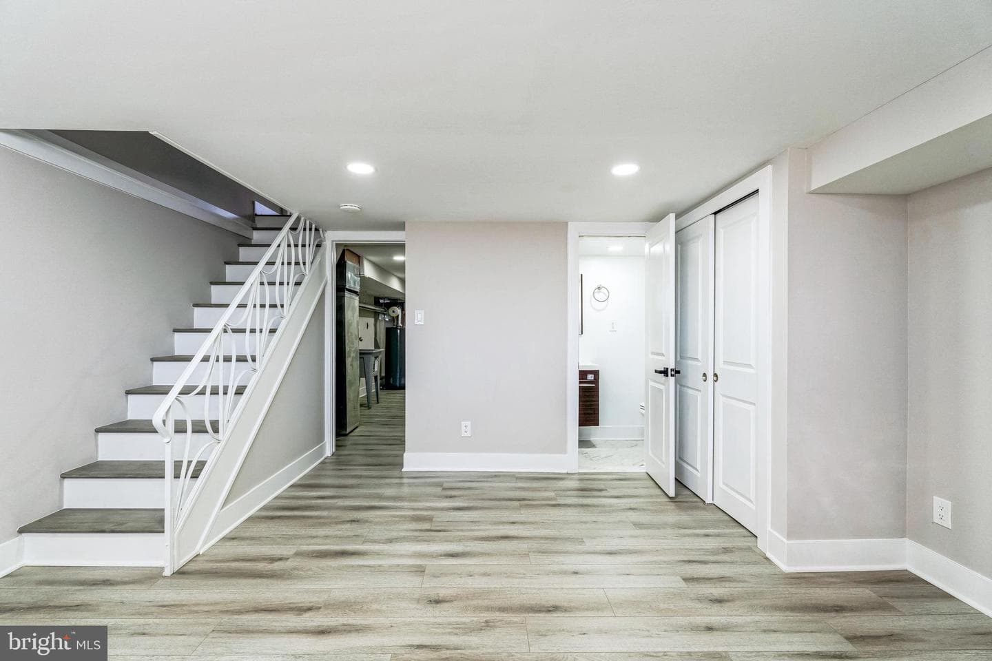 8604 Jackson Street photo 21