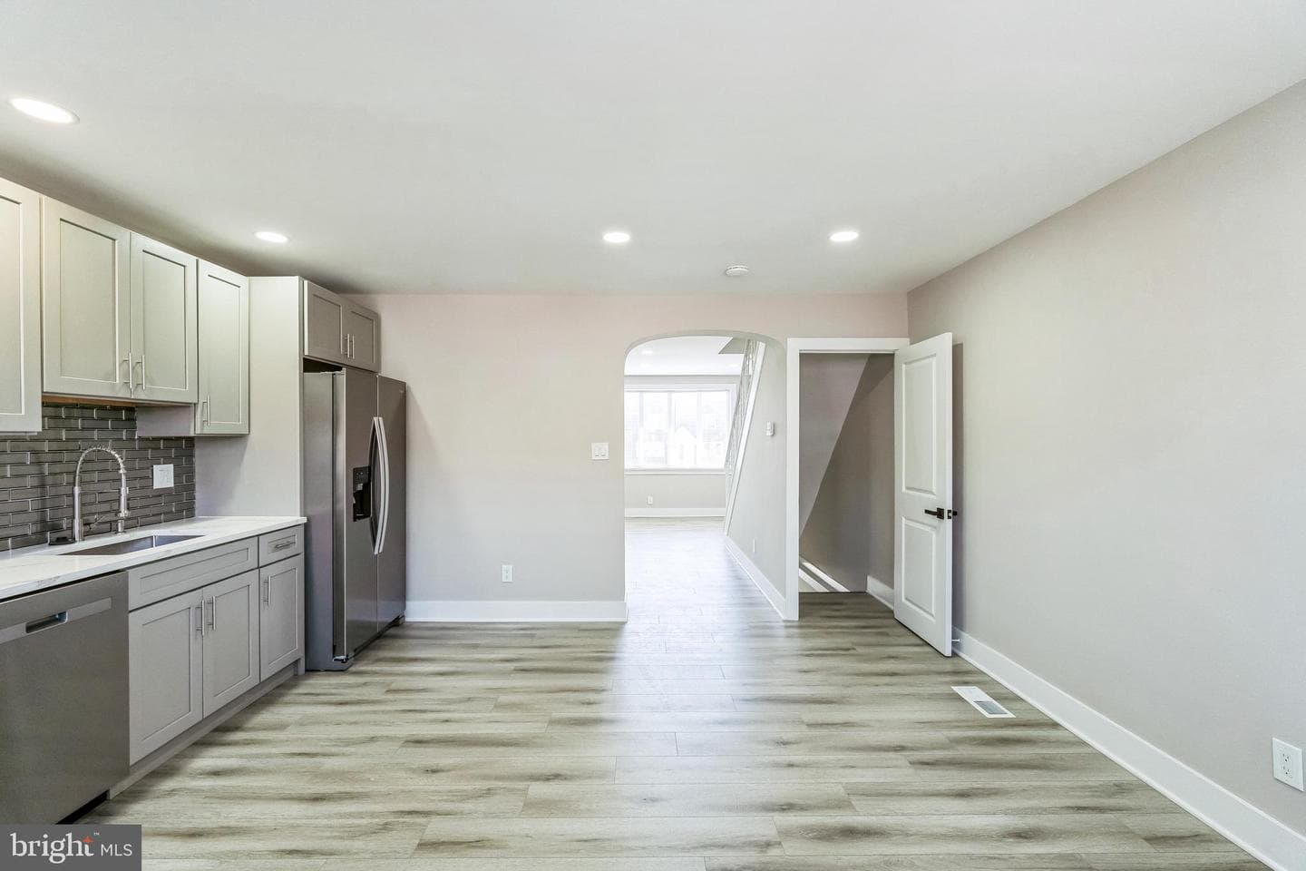 8604 Jackson Street photo 8