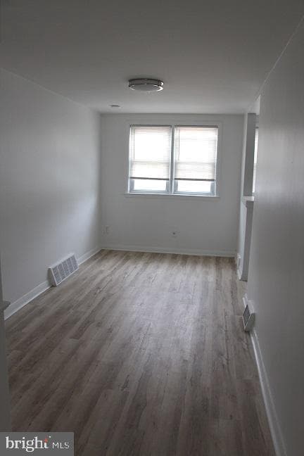 4084 Ford Road photo 5