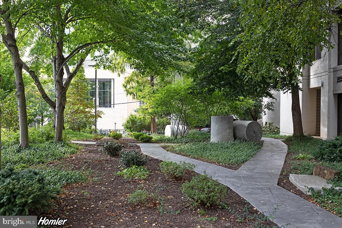 2001 Hamilton Street #p201 photo 40