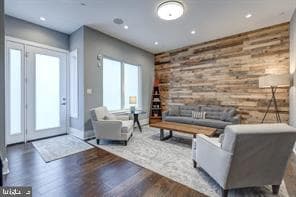 825 N Orkney Street photo 10