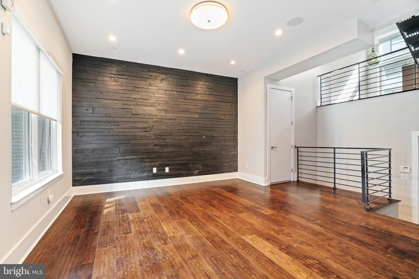 825 N Orkney Street photo 13