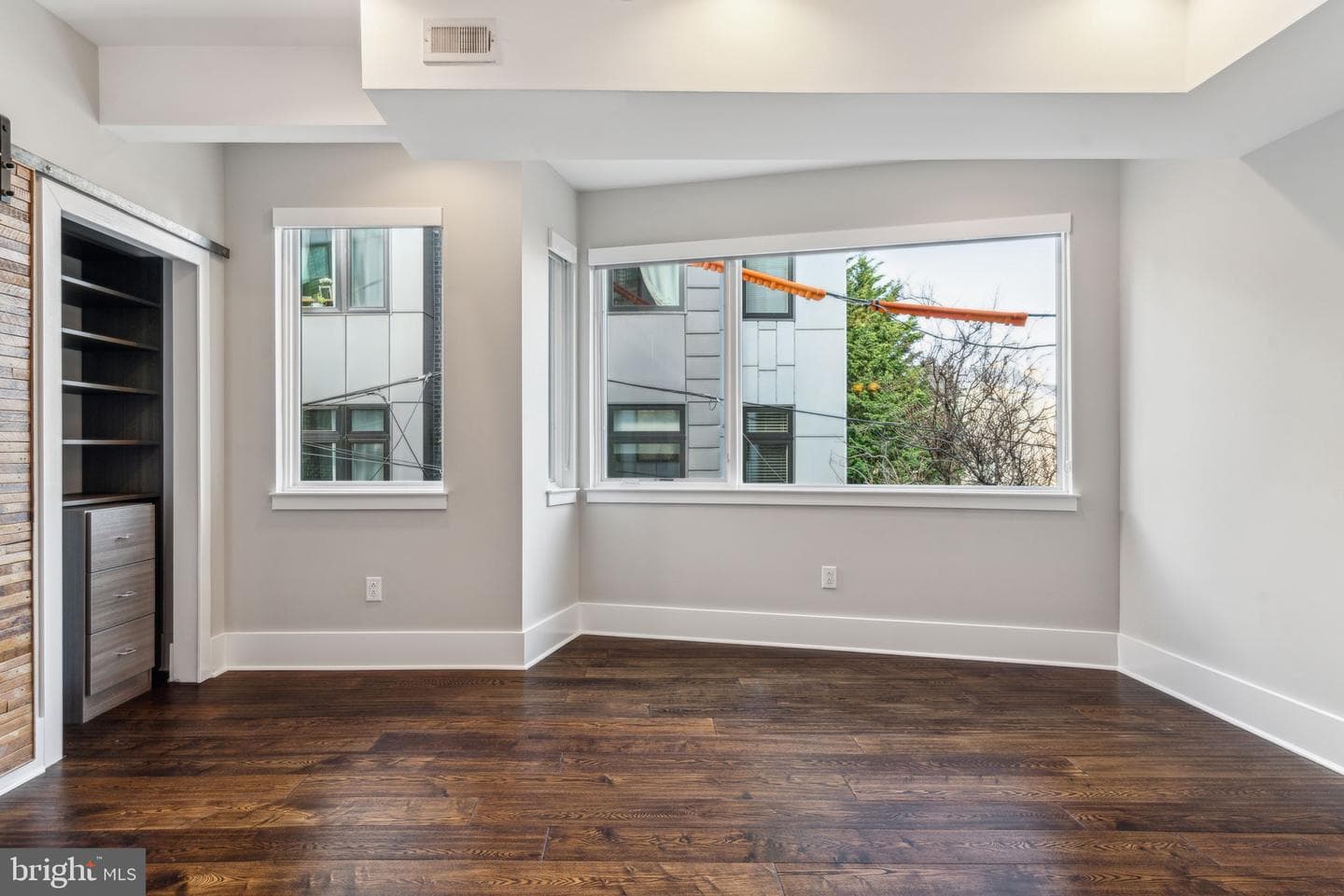 825 N Orkney Street photo 44