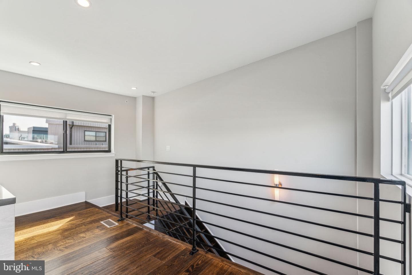 825 N Orkney Street photo 88