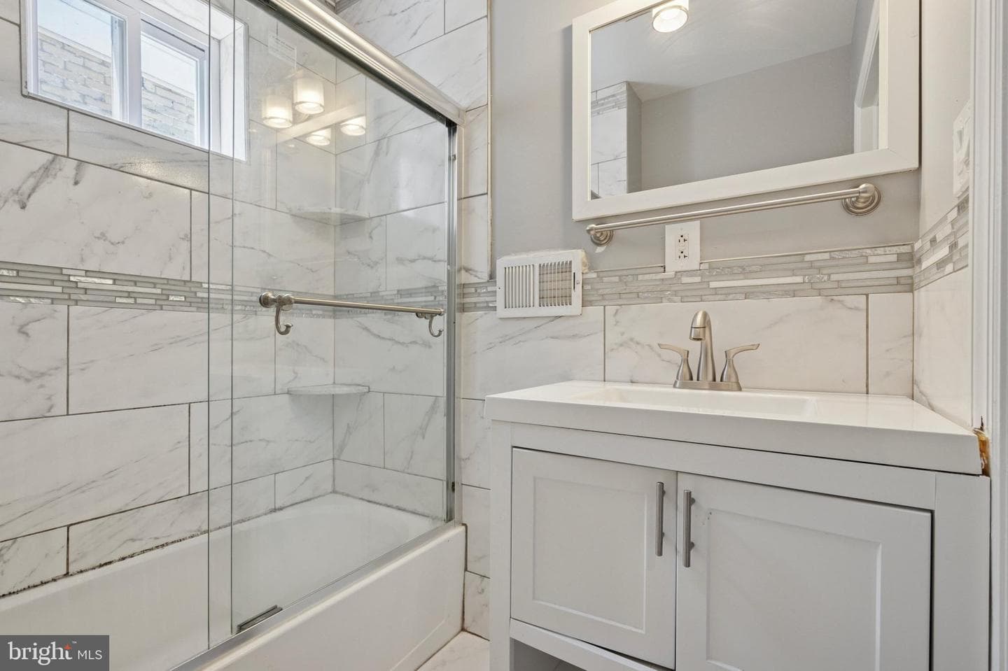 34 N 54th Street photo 12
