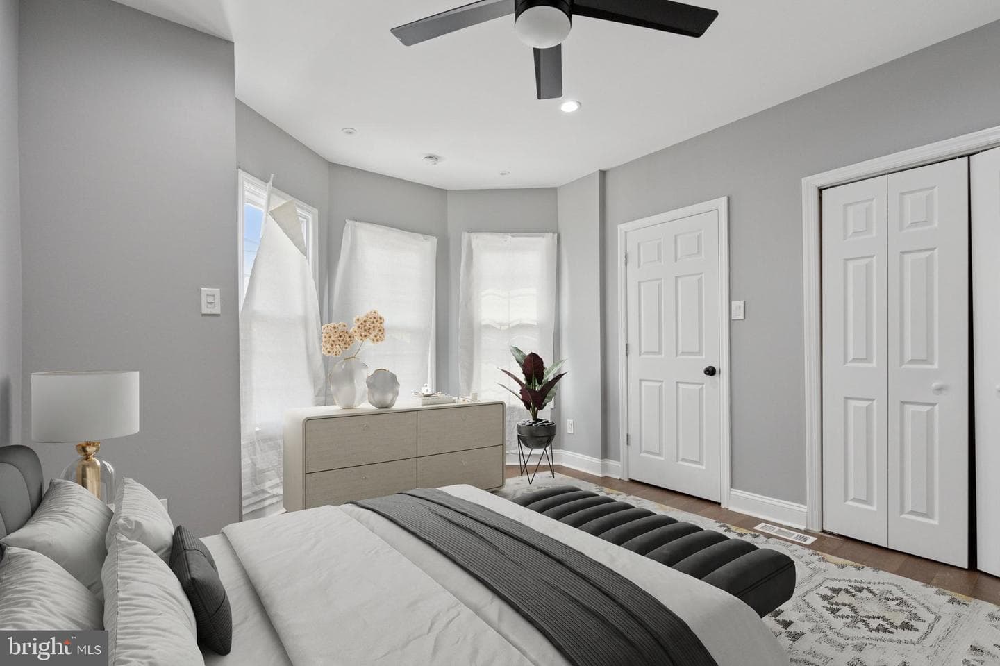 34 N 54th Street photo 15