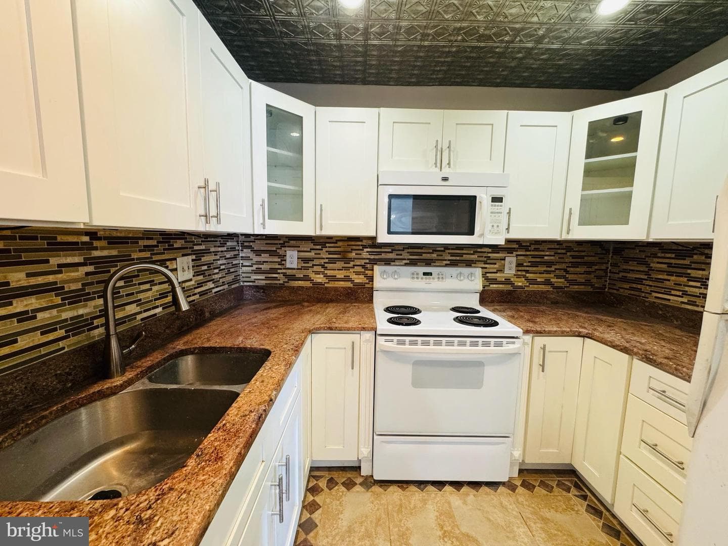 7600 E Roosevelt Boulevard #607 photo 6
