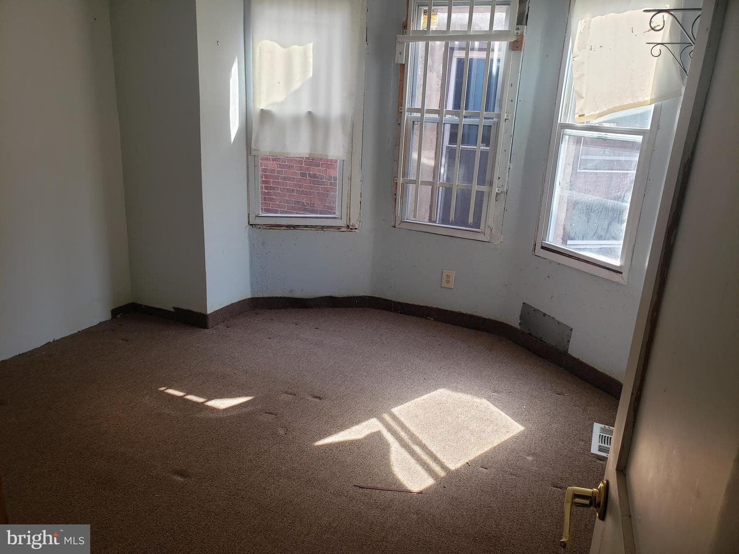 1218 S Wilton Street photo 14