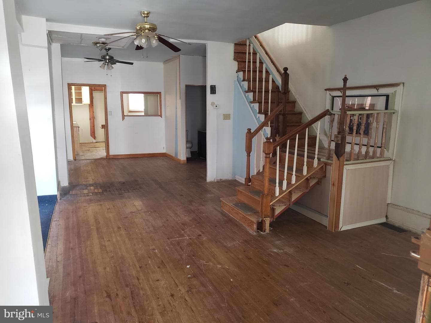 1218 S Wilton Street photo 2