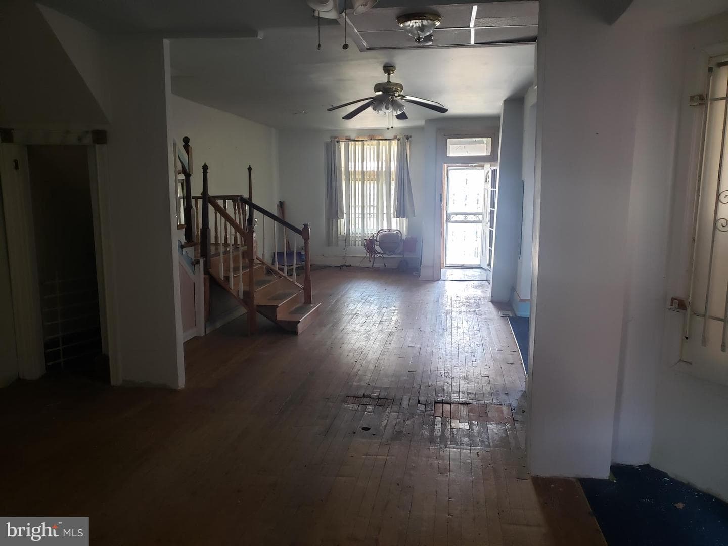1218 S Wilton Street photo 4