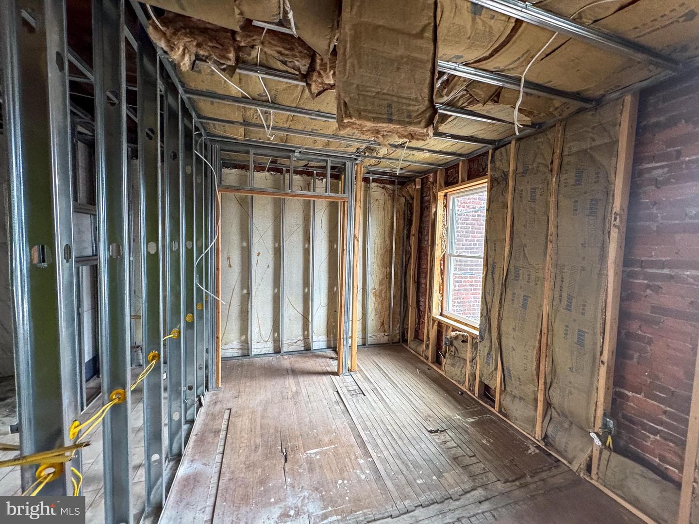 6649 Guyer Avenue photo 8