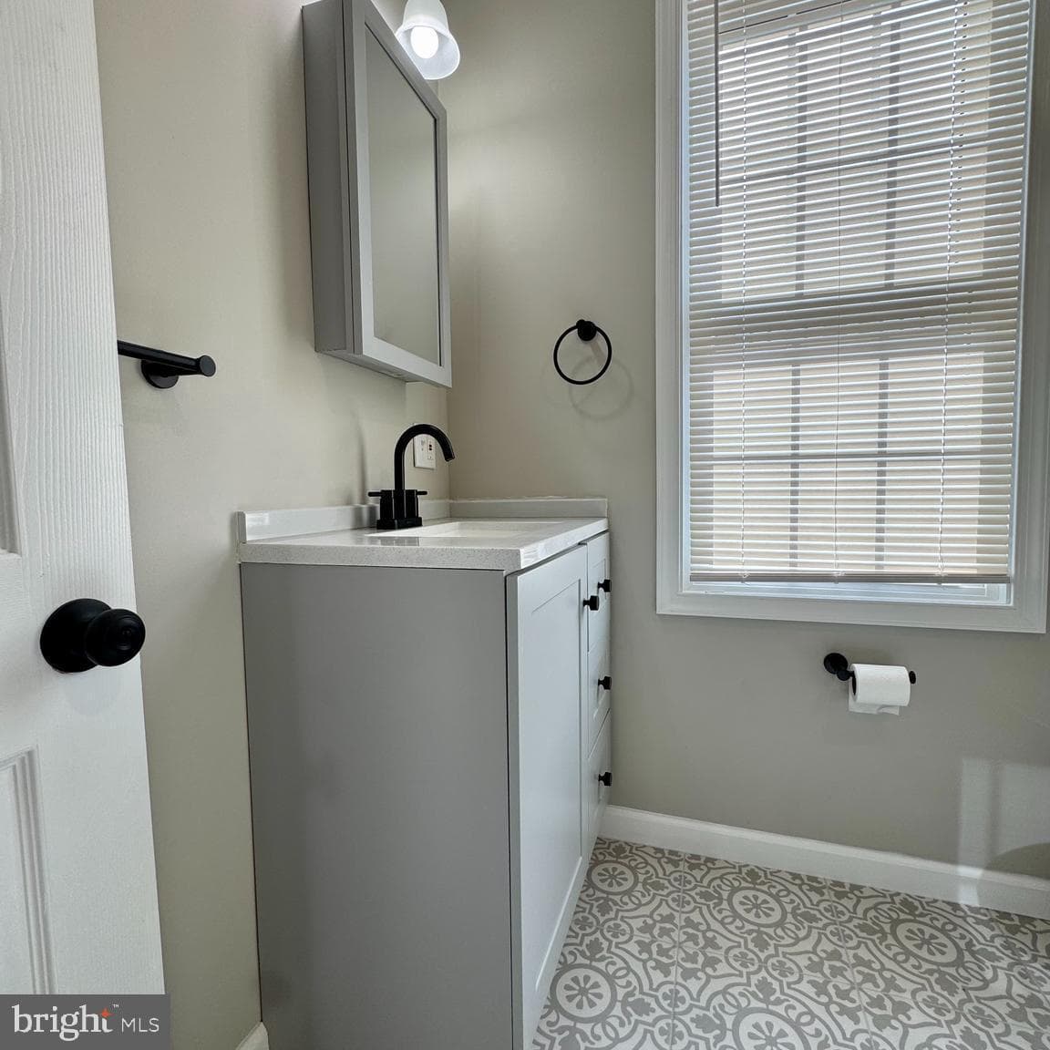 3255 Miller Street photo 14