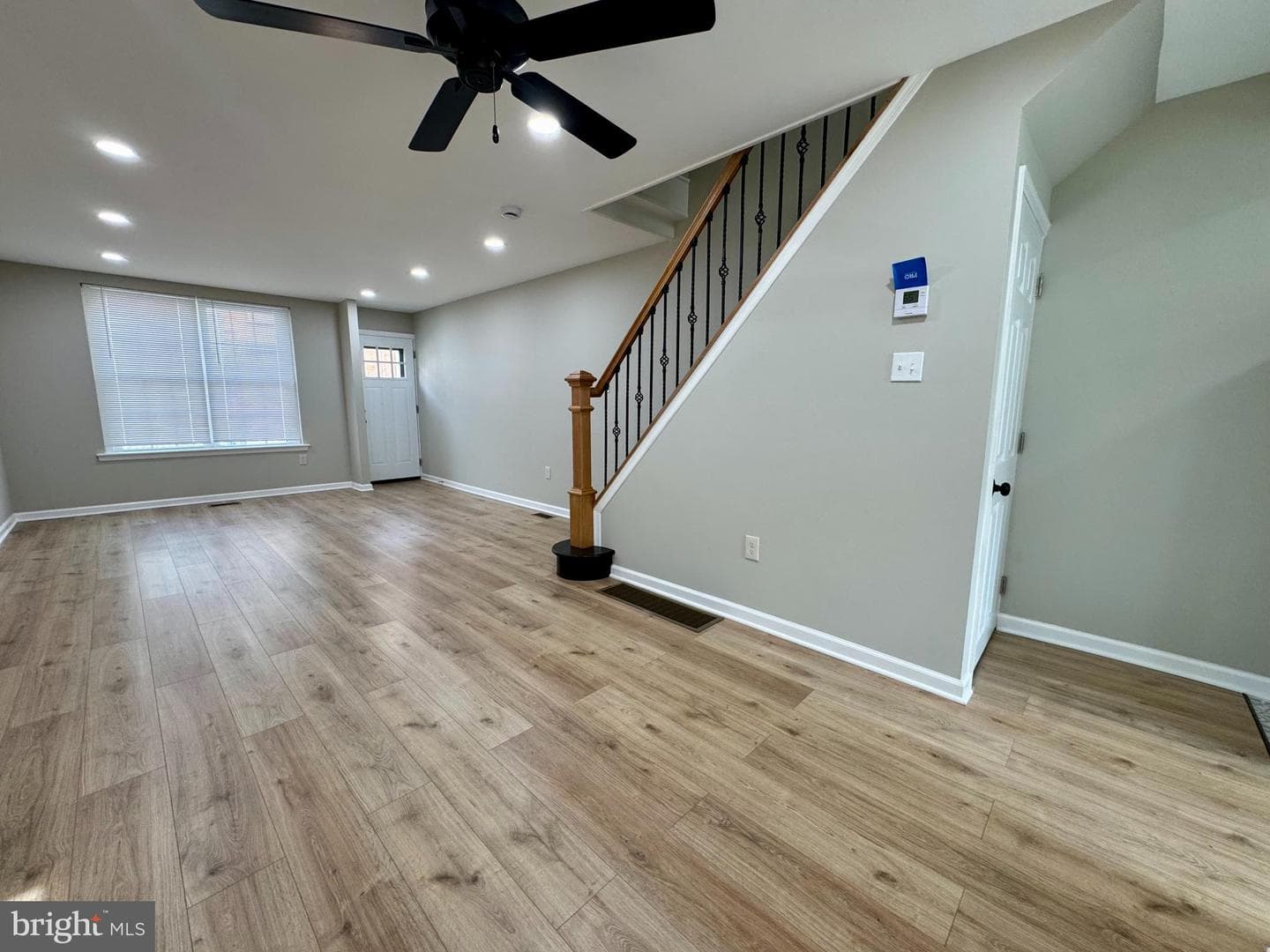 3255 Miller Street photo 2