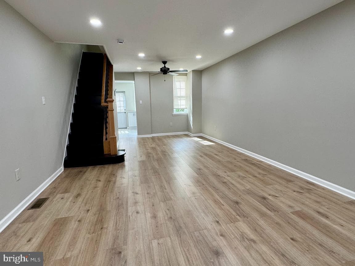 3255 Miller Street photo 3