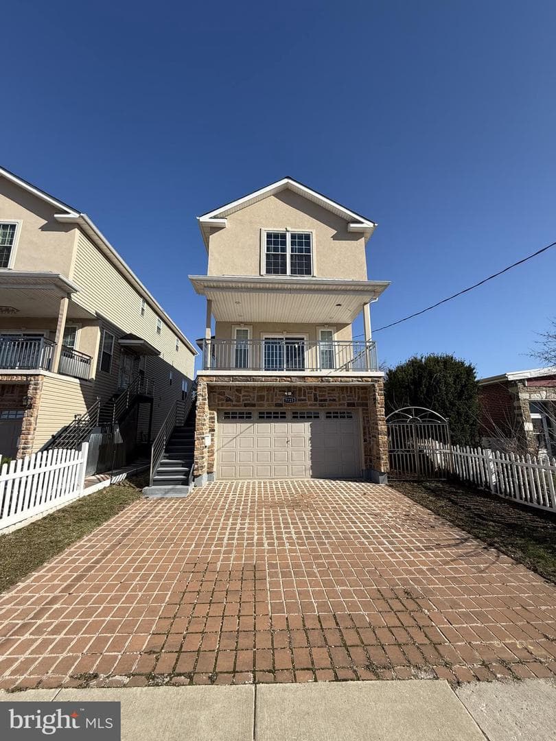 7723 Algon Avenue photo 1