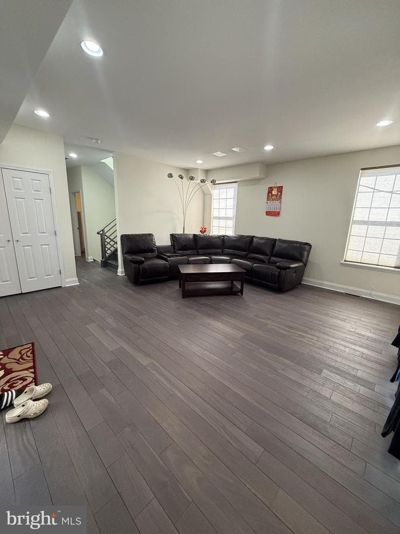 7723 Algon Avenue photo 3