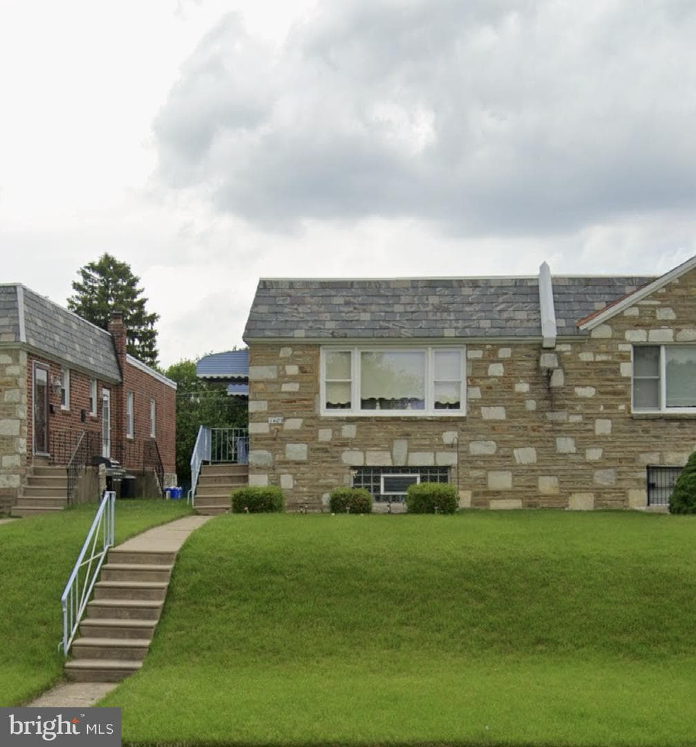 1409 Napfle Avenue photo 1