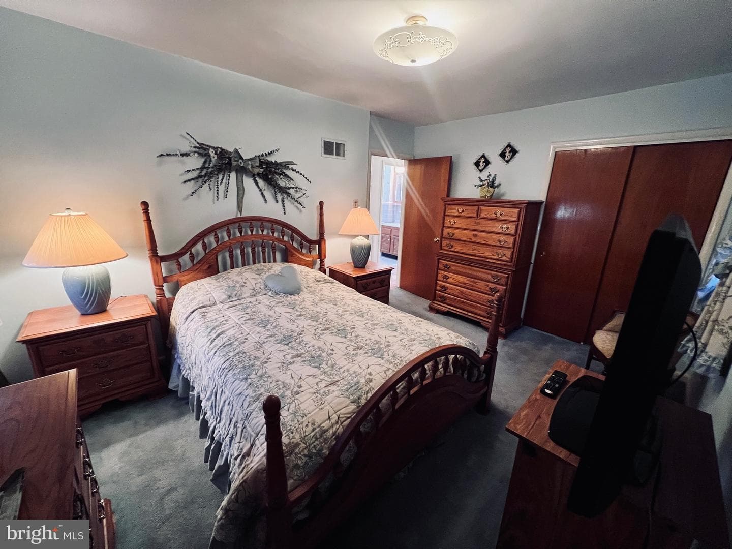 1409 Napfle Avenue photo 17