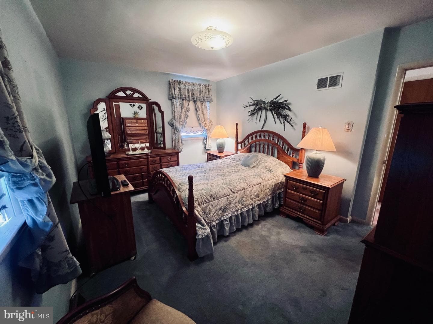 1409 Napfle Avenue photo 18