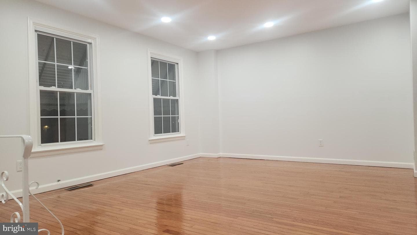 7611 Raven Place photo 4
