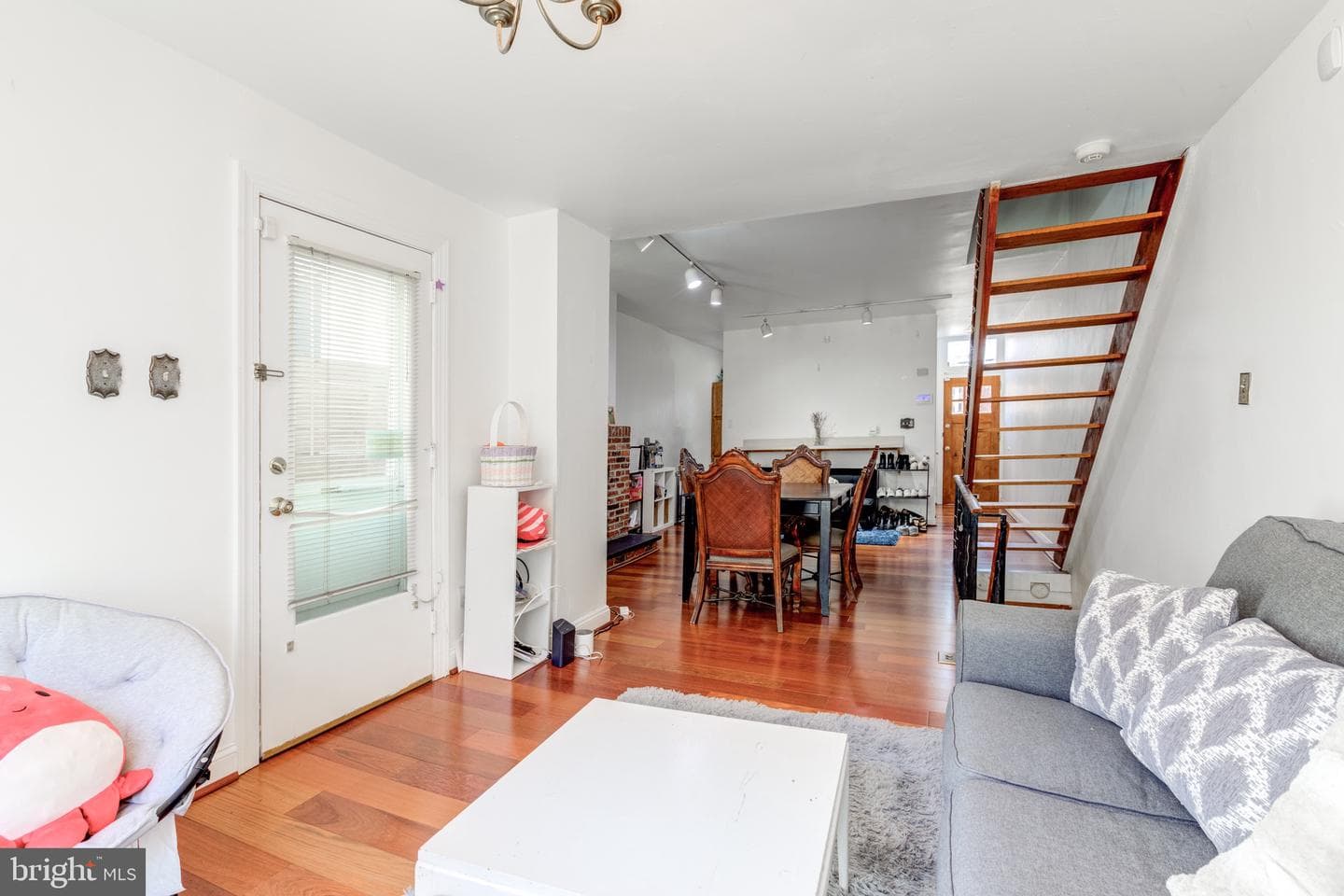 3940 Delancey Street photo 14