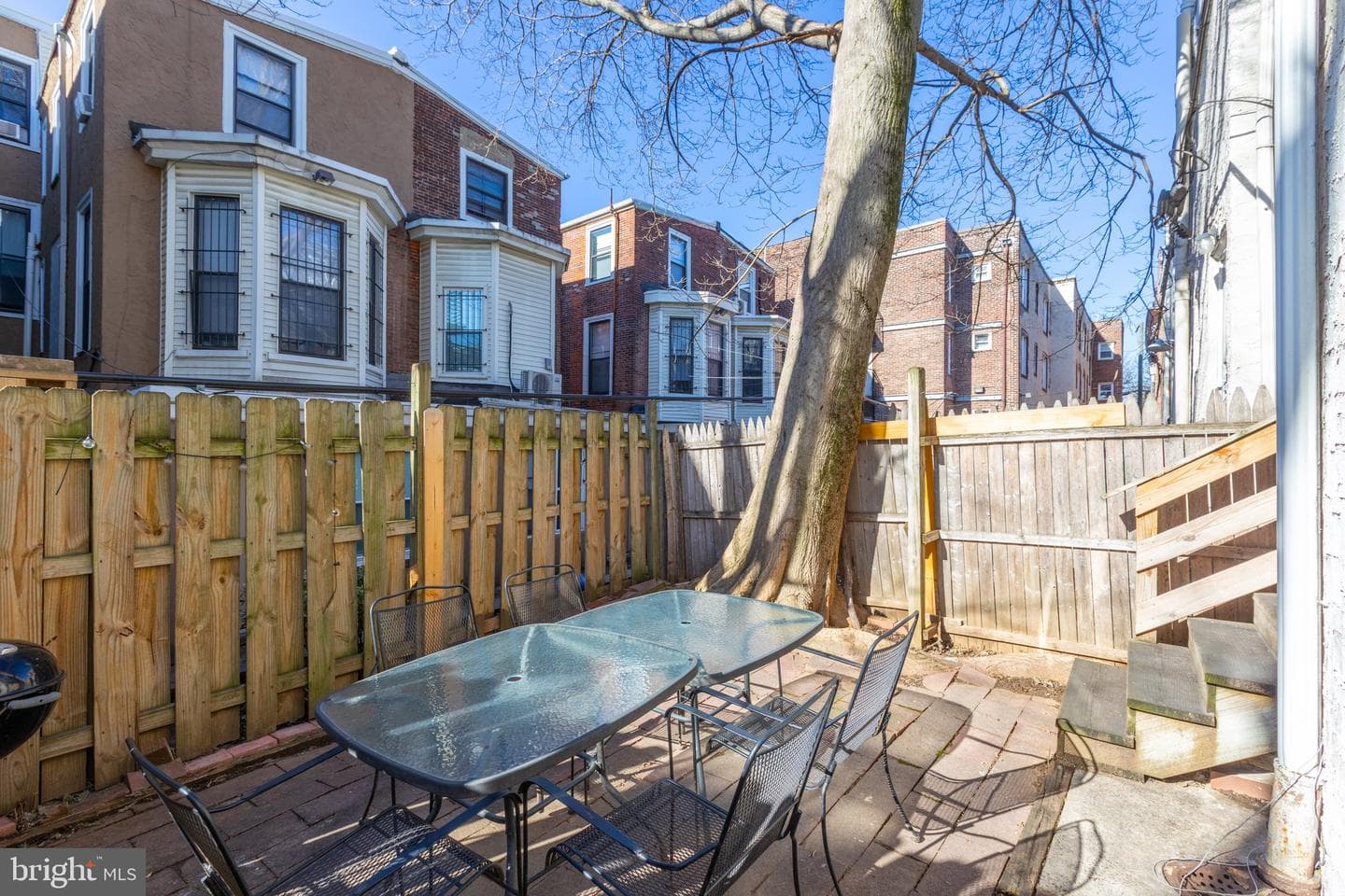 3940 Delancey Street photo 37